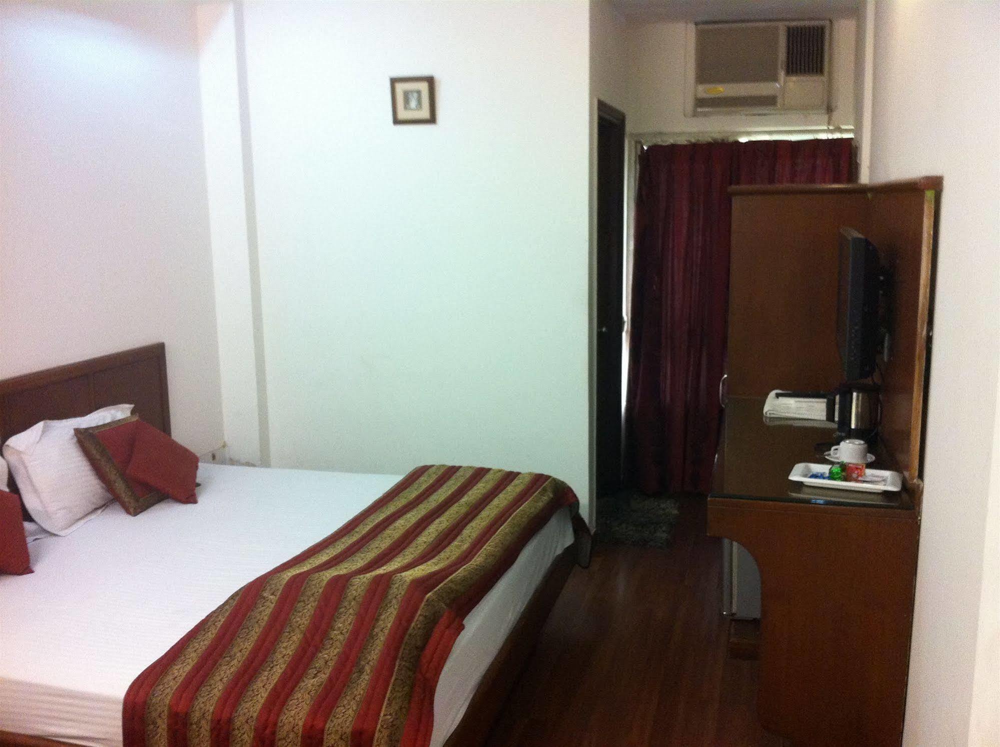 Hotel City Star - Free Airport Pickup New Delhi Bagian luar foto